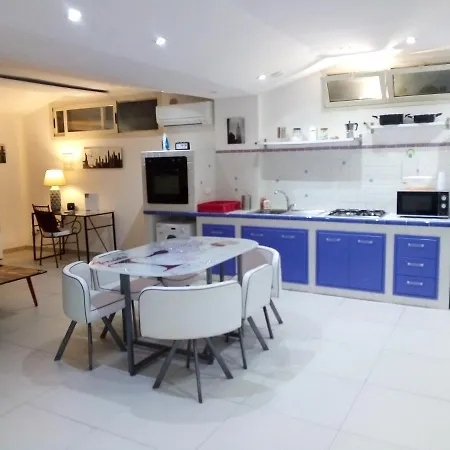 Trinacria House Scogliera *